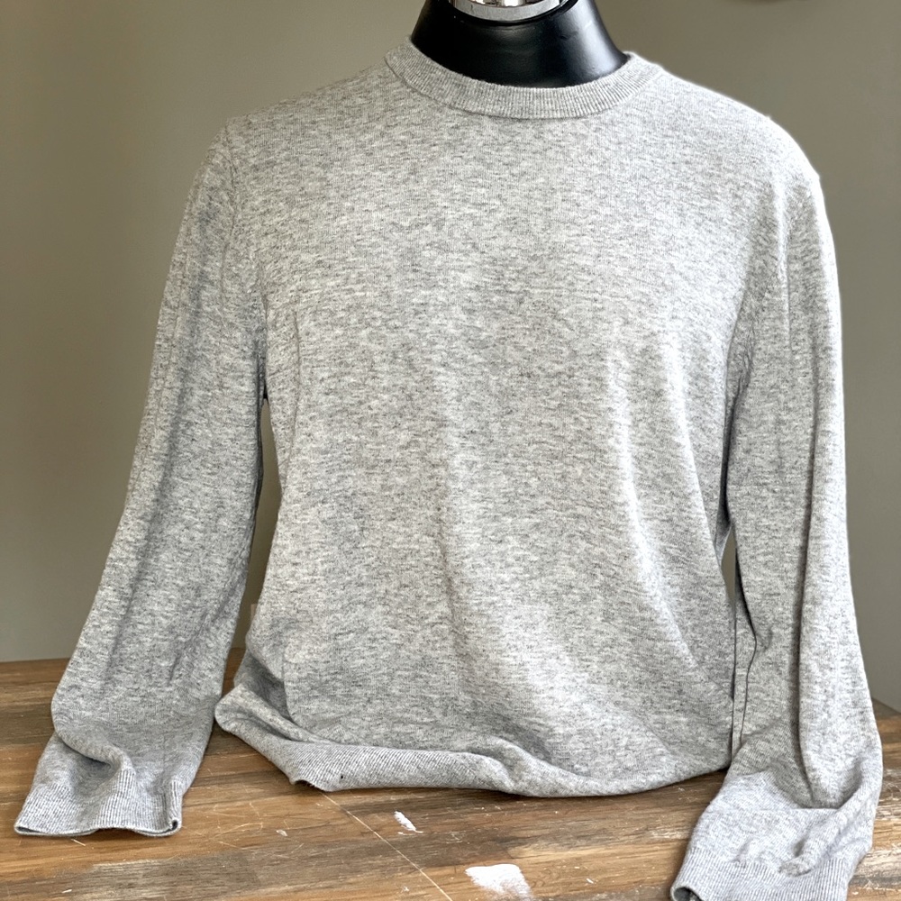 Slim fit sweater